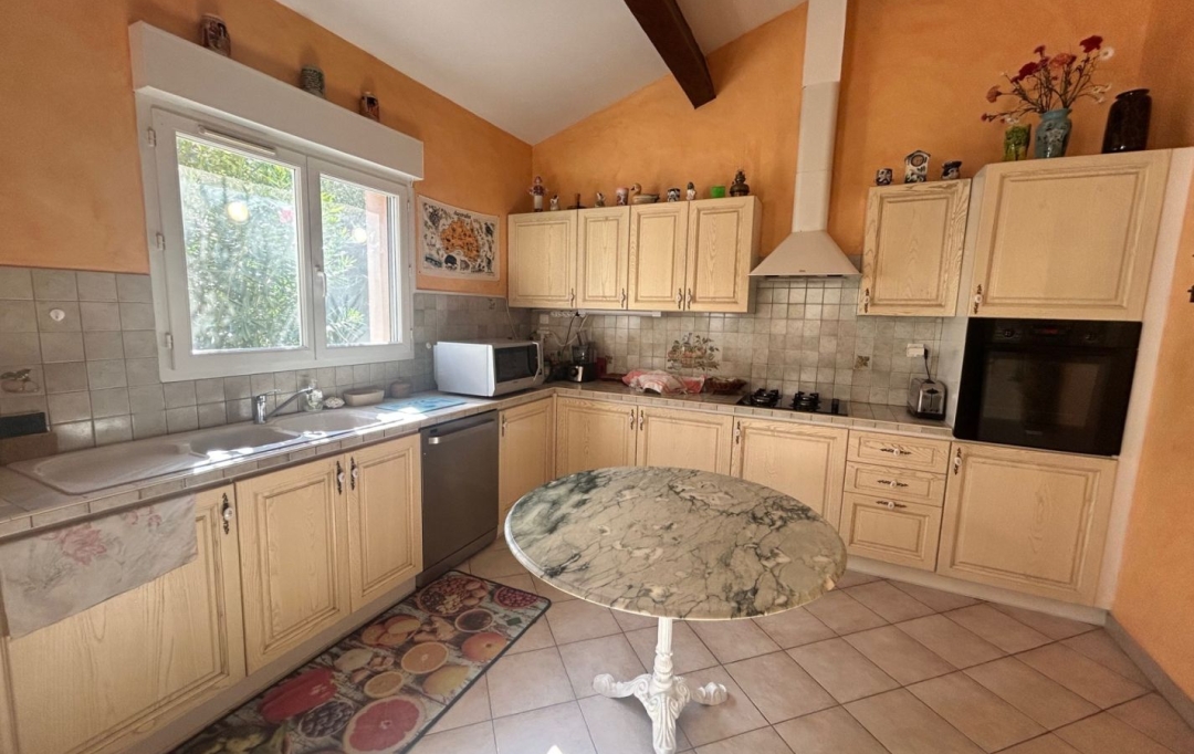 API AGENCE : Maison / Villa | AIGUES-MORTES (30220) | 108 m2 | 415 000 € 