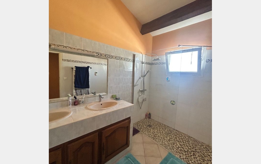 API AGENCE : Maison / Villa | AIGUES-MORTES (30220) | 108 m2 | 415 000 € 