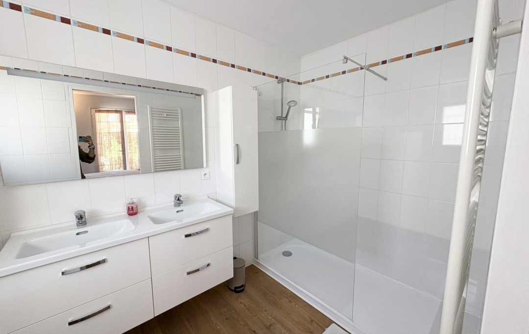 API AGENCE : Maison / Villa | LE GRAU-DU-ROI (30240) | 110 m2 | 545 000 € 