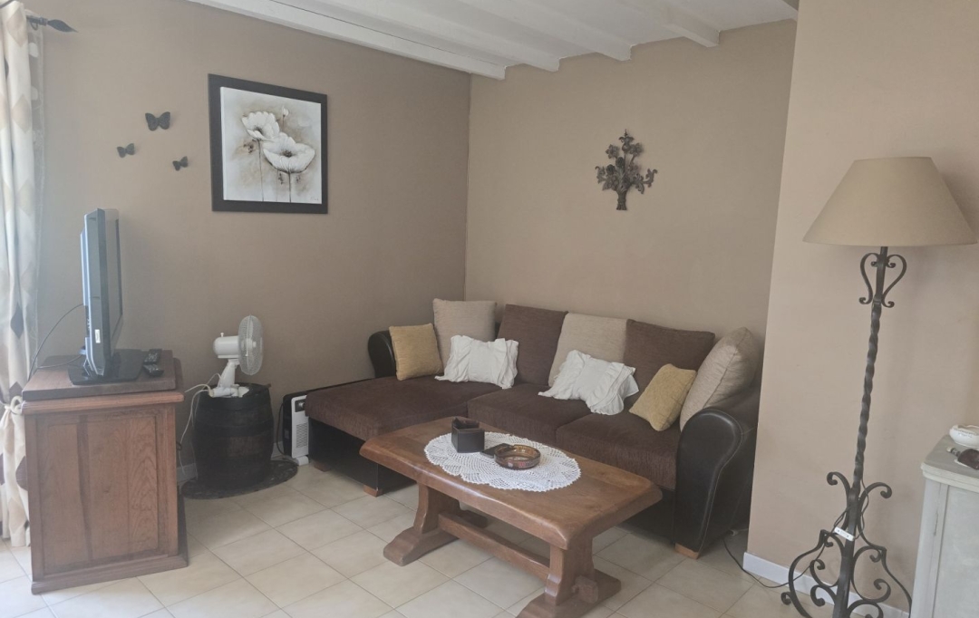 API AGENCE : Maison / Villa | SAINT-ETIENNE-VALLEE-FRANCAISE (48330) | 110 m2 | 230 000 € 
