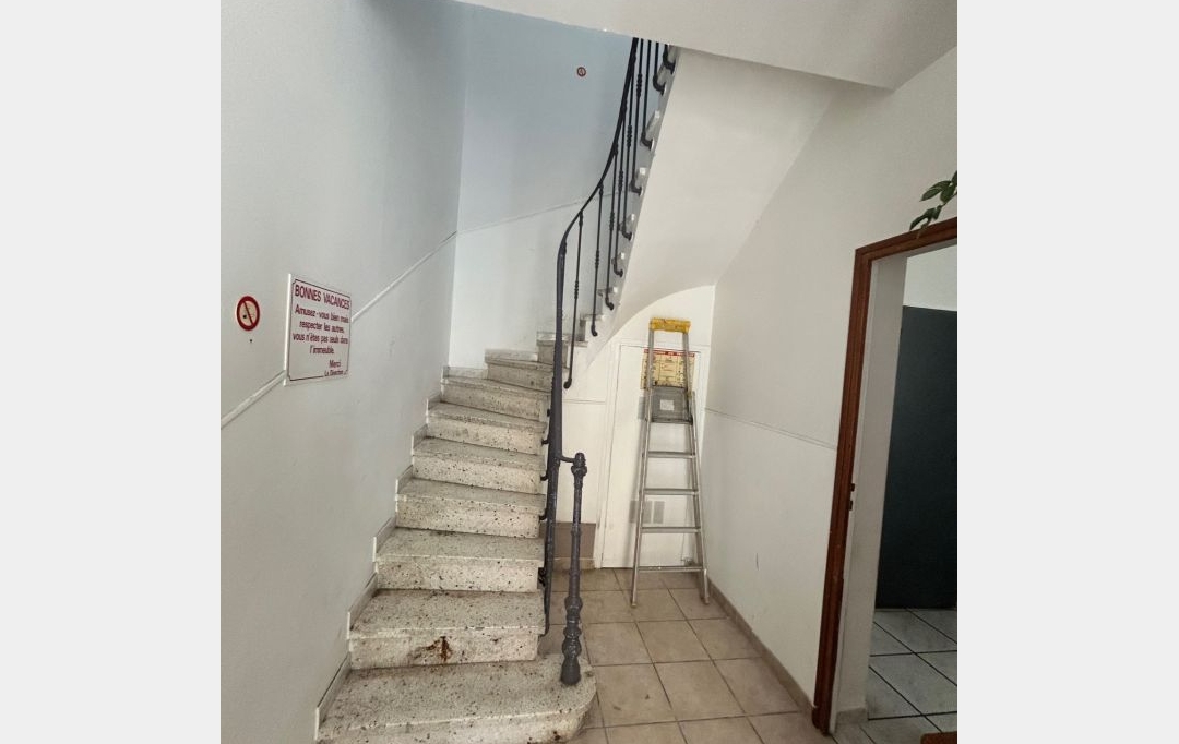 API AGENCE : Immeuble | LE GRAU-DU-ROI (30240) | 108 m2 | 399 000 € 