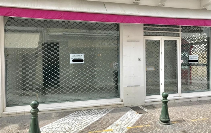 API AGENCE : Commercial | LE GRAU-DU-ROI (30240) | 35 m2 | 900 € 