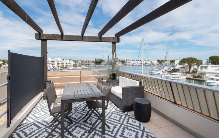 2 Pièces Cabine LE GRAU-DU-ROI 48 m2 1 000 € 2 Pièces Cabine LE GRAU-DU-ROI 48 m2 1 000 €