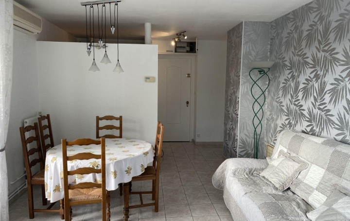 API AGENCE : Apartment | LE GRAU-DU-ROI (30240) | 60 m2 | 850 € 