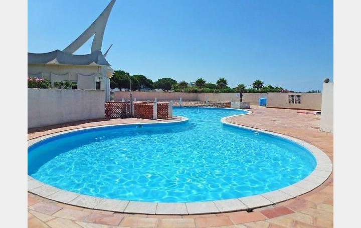 API AGENCE Appartement | LE GRAU-DU-ROI (30240) | 30 m2 | 360 €   API AGENCE Appartement | LE GRAU-DU-ROI (30240) | 30 m2 | 360 €