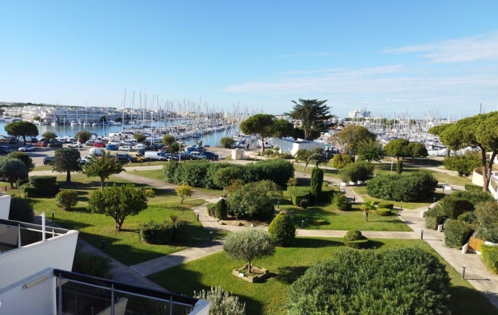  API AGENCE Apartment | LE GRAU-DU-ROI (30240) | 37 m2 | 830 € 
