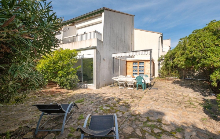 Appartement P2 LE GRAU-DU-ROI 38 m2 430 € Appartement P2 LE GRAU-DU-ROI 38 m2 430 €