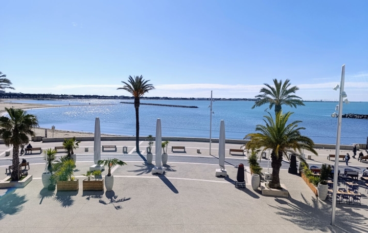  API AGENCE Apartment | LE GRAU-DU-ROI (30240) | 30 m2 | 450 € 