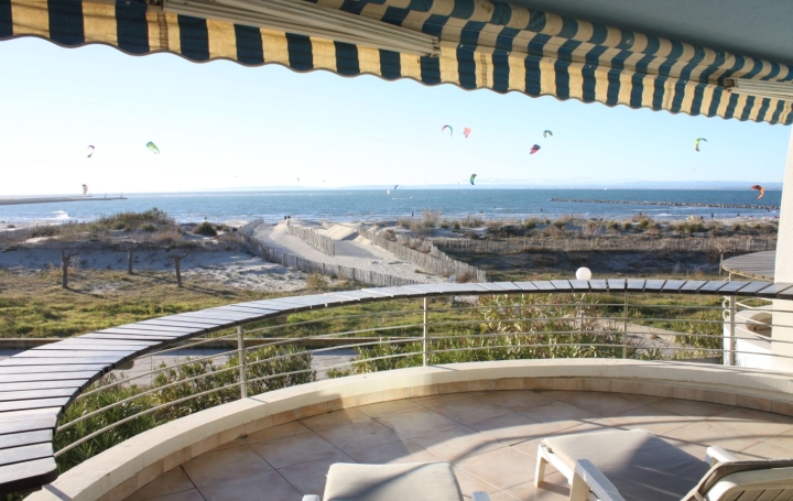  API AGENCE Apartment | LE GRAU-DU-ROI (30240) | 33 m2 | 580 € 