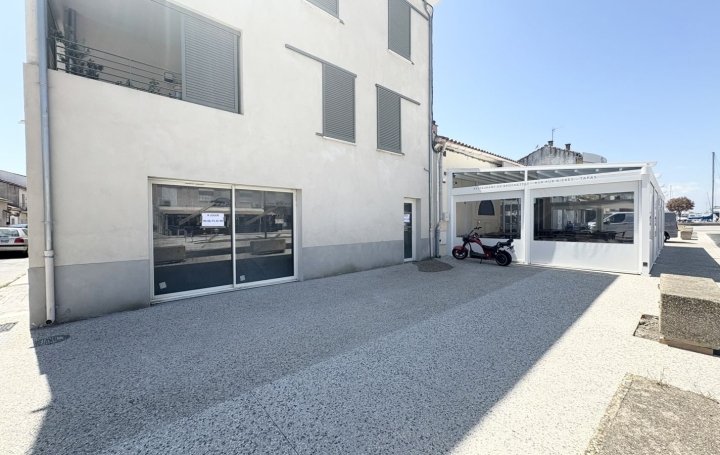  API AGENCE Local / Bureau | LE GRAU-DU-ROI (30240) | 41 m2 | 750 € 