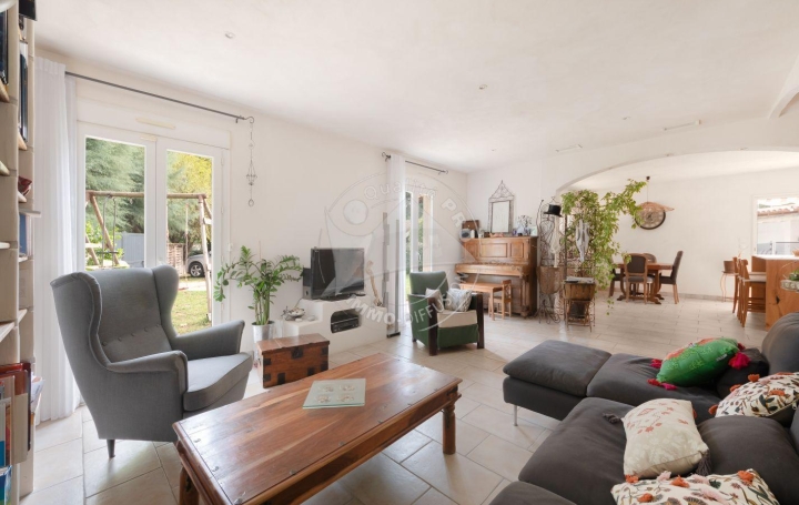 API AGENCE : Maison / Villa | SAINT-LAURENT-D'AIGOUZE (30220) | 129 m2 | 520 000 € 
