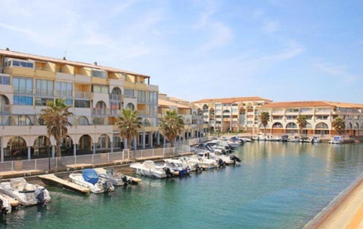 Studio   SETE  28 m2 99 000 € 