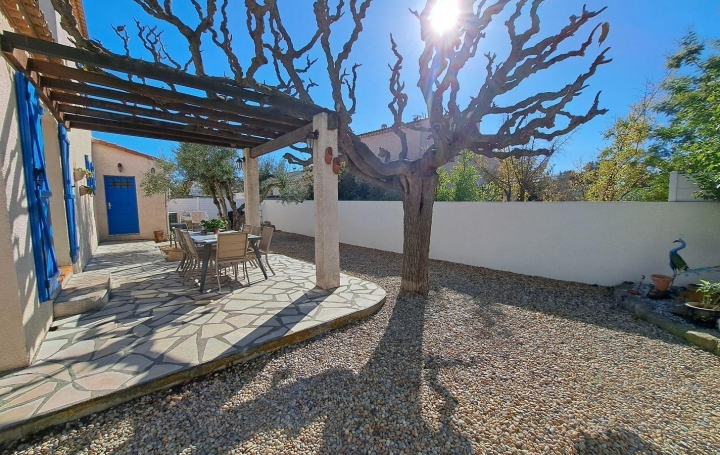  API AGENCE Maison / Villa | AIGUES-MORTES (30220) | 93 m2 | 432 000 € 