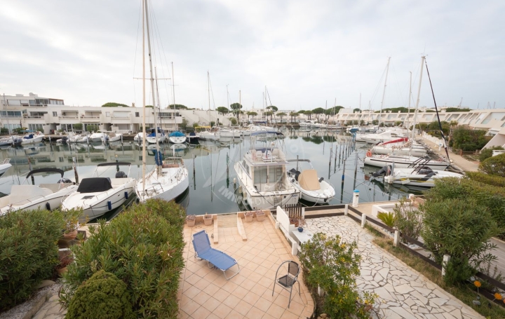  API AGENCE Apartment | LE GRAU-DU-ROI (30240) | 50 m2 | 440 000 € 