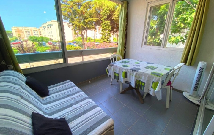 Studio LE GRAU-DU-ROI 27 m2 127 800 € Studio LE GRAU-DU-ROI 27 m2 127 800 €